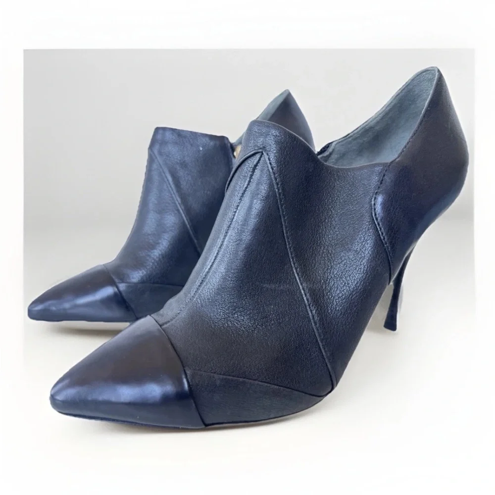 Tory Burch Lorelei Black Leather Stiletto Heel Ankle Boot Bootie Size 9.5